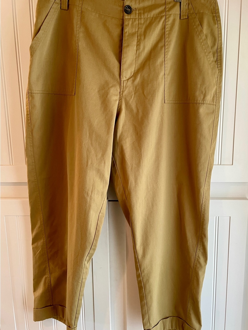 ASOS Women’s Casual Cuffed Khaki Chino Pants in Size 16